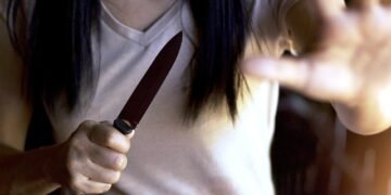 Detenida por amenazar y dañar a un inquilino