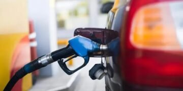 Nafta y gas oil aumentarían en mayo un 8%