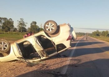 Volcó un auto sobre ruta nacional 34