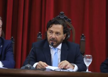 Gustavo Sáenz criticó con dureza al Diputado Zapata por no defender a los tabacaleros salteños