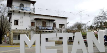 Metán: Detuvieron e imputaron a la mamá que abandonó a su bebé en la plaza