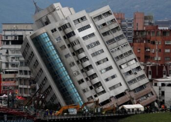 Taiwán: Terremoto dejó al menos 7 muertos y más de 700 heridos