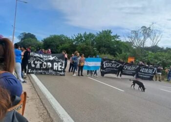 Corte de ruta en Hipólito Yrigoyen
