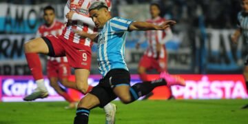 Copa Argentina: Batacazo de Talleres de Remedio de Escalada que eliminó a Racing de Avellaneda
