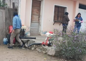 Lucha Contra el Dengue: Se continúa con los trabajos de bloqueo