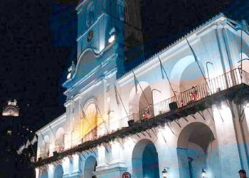 Qué ocurrió en Orán con la Revolución de Mayo?