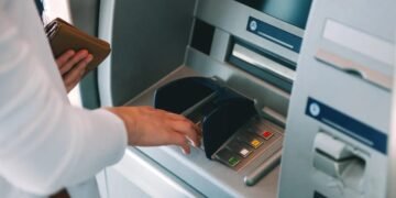 En el primer trimestre se cerraron 275.000 cuentas sueldo