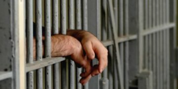 Tres años de cárcel por robo agravado y encubrimiento