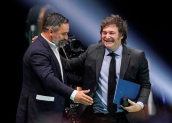 Desde el Gobierno, aseguran que Milei no se disculpará con su par de España