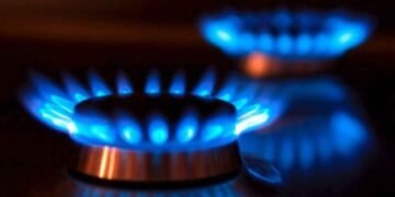 El gobierno nacional oficializó la quita de subsidios a las tarifas de luz y gas