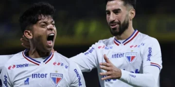 Boca se durmió en la última y Fortaleza se lo empató