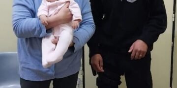 Pichanal: Efectivo policial salvó la vida de una bebé