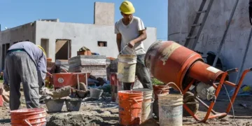 Fuerte caída de la industria y la construcción