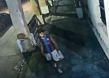 Denuncian el robo de farolas en la Municipalidad