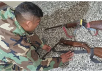 Secuestraron dos rifles en un control vehicular