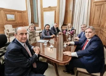 Gustavo Sáenz se reunió con Karina Milei, Francos y Caputo