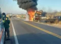 Incendiaron un colectivo en Tucumán tras evadir un control de Gendarmería. Había partido de Orán