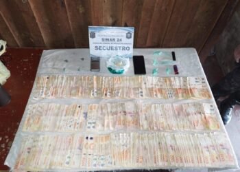 Colonia Santa Rosa: Secuestro de droga, dinero y siete detenidos