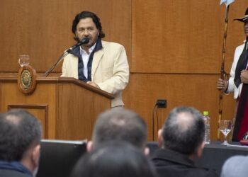 La lucha contra la ludopatía en menores es política pública, afirmó Sáenz