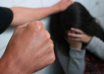 Lo imputaron por golpear y lesionar a su sobrina