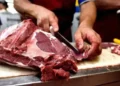 El consumo de carne vacuna cayó al nivel más bajo en 26 años
