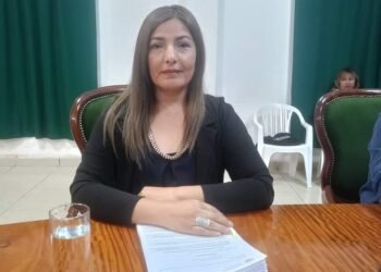 Alexandra Patricia Velázquez asumió como concejal en Orán