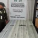 No pudo justificar los dólares que llevaba escondido