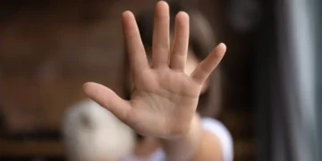 Seis años de cárcel por abusar sexualmente de una menor