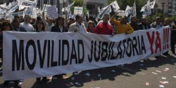 Javier Milei anunció que vetará la nueva ley de movilidad jubilatoria que aprobó el Congreso