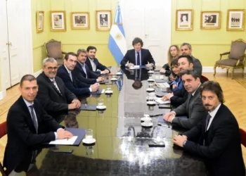 Los “87 héroes” comerán hoy un asado con Milei en Olivos