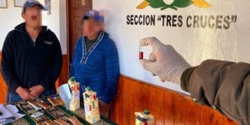 Quedaron detenidos por ingerir “capsulas” y ocultar envoltorios de cocaína 