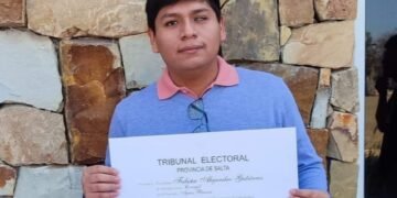 Aguas Blancas convulsionada, el intendente Martínez tomó licencia y asumió el joven Fabián Gutiérrez