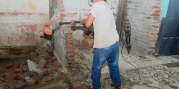 Dr. Salas: “Notificamos que no podían construir y lo hicieron lo mismo”