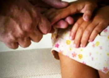 Tiene 71 años y fue condenado por un abuso sexual simple