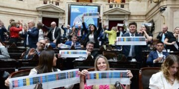 Elecciones 2025: La Boleta Única de Papel es ley 