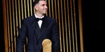 “El Dibu” Martínez ganó el premio Yashin a mejor arquero del mundo