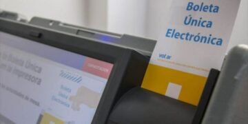 Salta: Las elecciones legislativas serán el 4 de mayo con voto electrónico