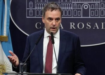 El Gobierno disolvió la AFIP y creó la ARCA