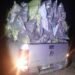 La policía secuestró cubiertas, marihuana y 600 kilos de carbón