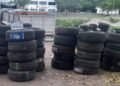La policía decomisó 350 cubierta y 4300 cajas de cigarrillos
