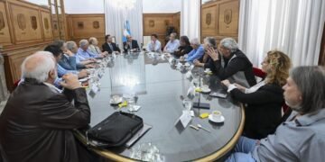 Gobierno y CGT acordaron revisar parte de la reforma laboral