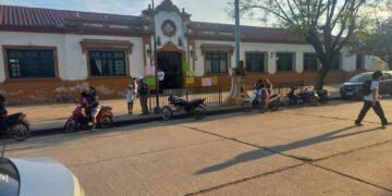 Padres amenazan tomar la Escuela “General Pizarro”
