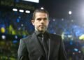 Gago llegó al país para firmar su contrato como DT de Boca