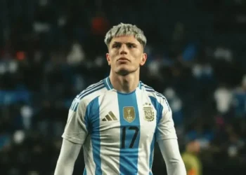 Garnacho quedó desafectado de la Selección Argentina por problemas físicos