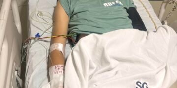 Mamá denuncia abuso de autoridad policial por golpiza a su hijo