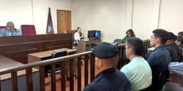 Madre e hijos condenados a prisión por abuso sexual en Rivadavia Banda Sur