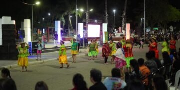 Hipólito Yrigoyen: Cerraron el mes de mamá