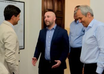 El intendente Baltasar Lara se reunió con autoridades de Seaboard