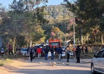 Paro por tiempo indeterminado en Bermejo