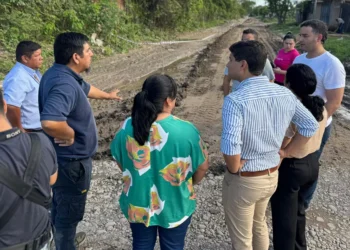 Avanza una importante obra de recambio y ampliación de colectora cloacal en Orán